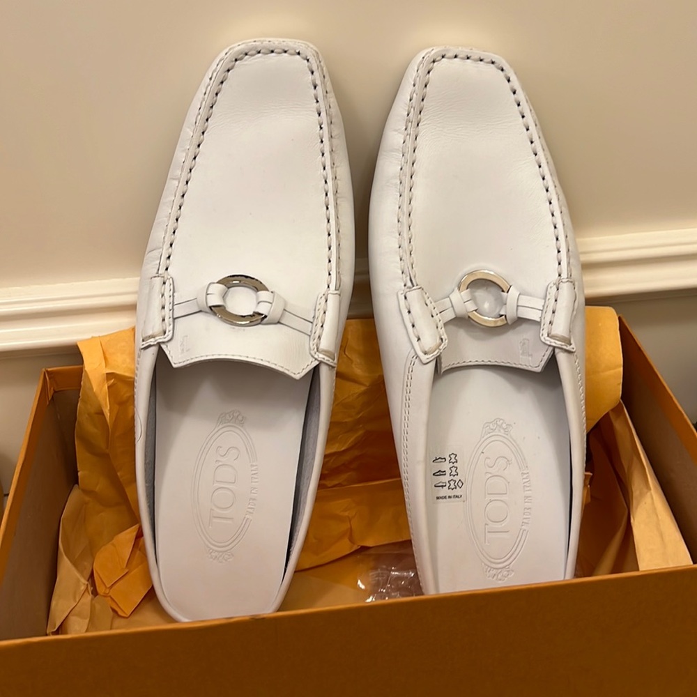 Brand new never worn TOD white slip on loafers